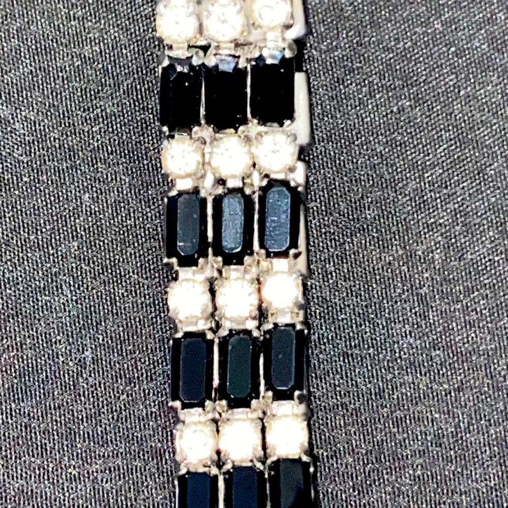 Weiss Rhinestone Bracelet - Picture 8 of 12